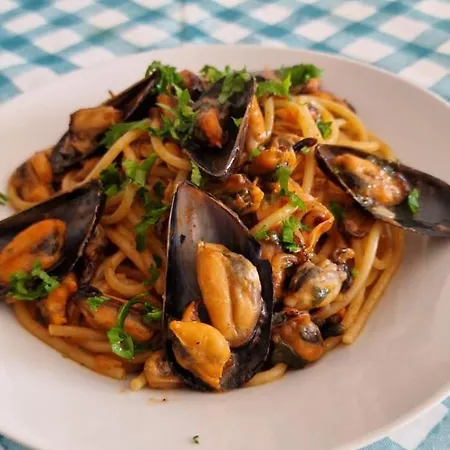 Nina's House, Nonno Pepe *