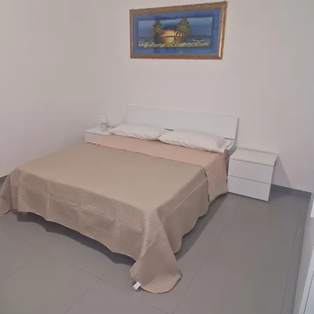 Nina's House, Nonno Pepe Apartamento