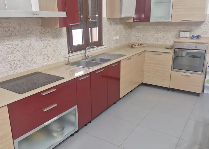 Nina's House, Nonno Pepe * Isca Marina