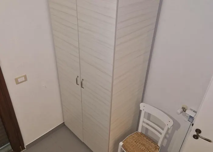 Nina's House, Nonno Pepe Isca Marina